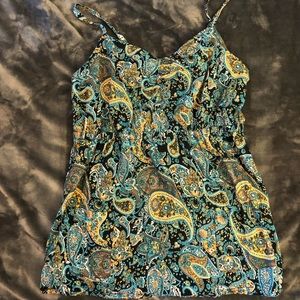 Torrid paisley tank top. Cute!